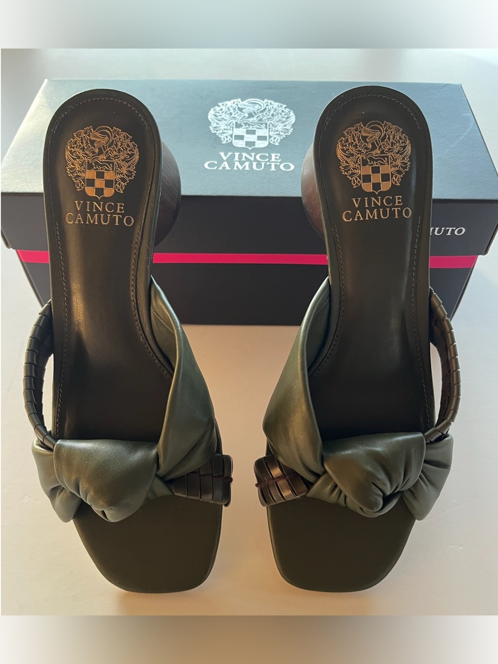 Vince Camuto Leana Olive Green Knotted Block Heel Mule Sandals Size 8 NIB